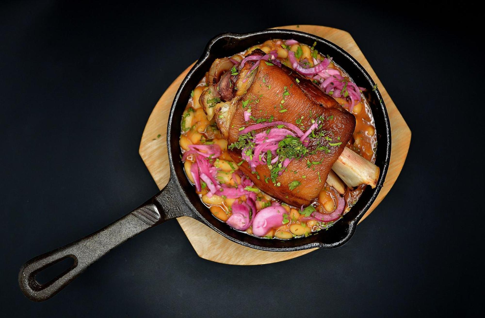 Pensiune & Restaurant Victoria Păltiniş エクステリア 写真